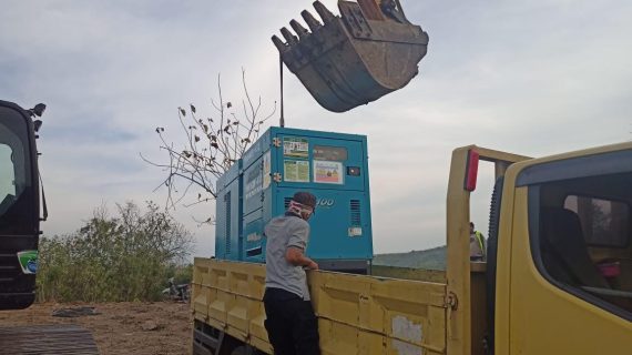 Kombinasi Genset dan Alat Berat dalam Proyek Infrastruktur