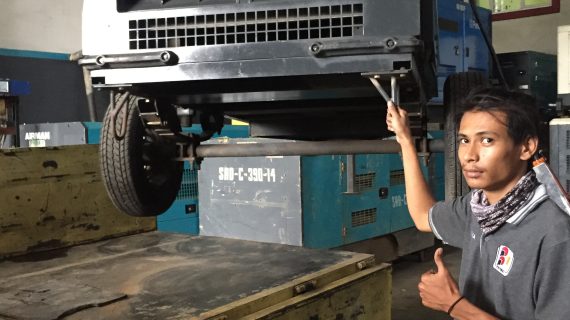 Cara Mengatur Tekanan dan Beban Kompresor Agar Stabil Selama Operasi