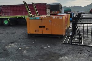 Sewa Genset Jabodetabek: Solusi Listrik Cadangan untuk Data Center dan Server Room